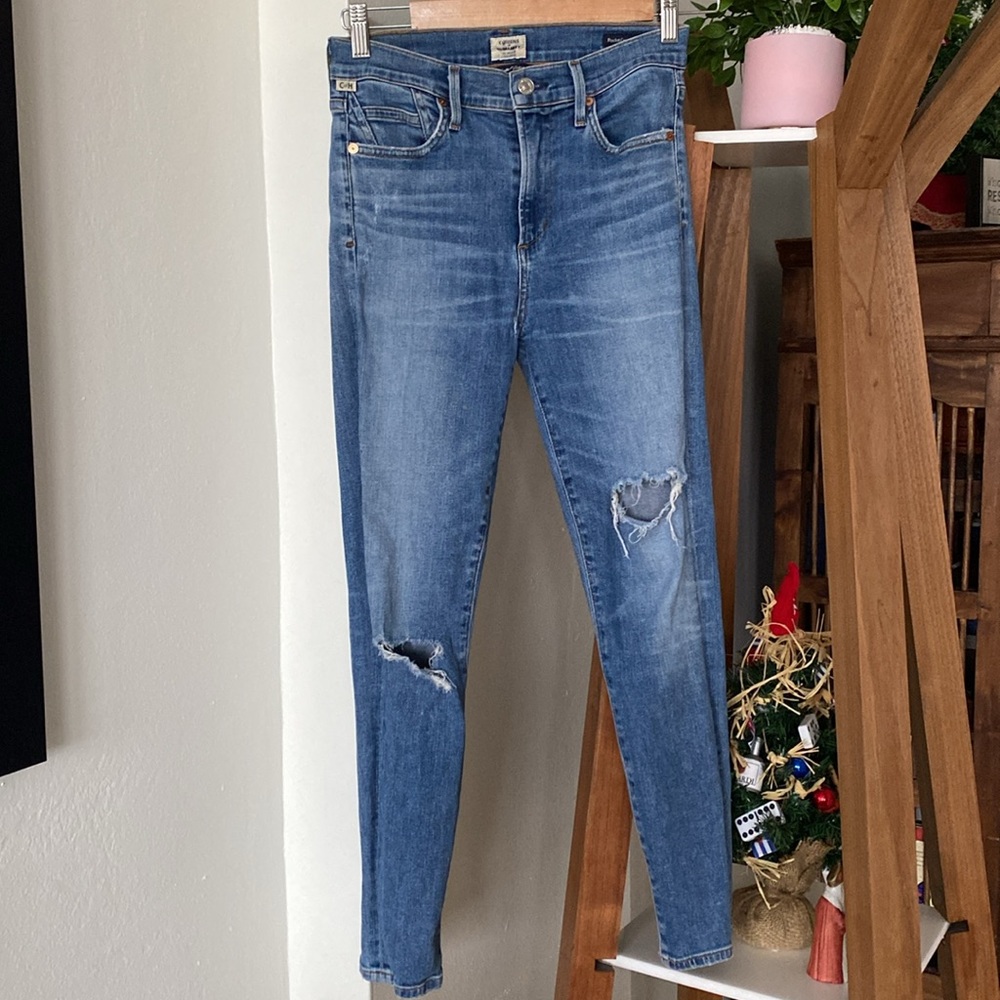 Like-New Citizens of Humanity Rocket Crop High Rise Skinny Jeans Size: 27